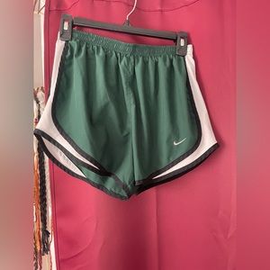 green/NIKE/ athletic / workout shorts